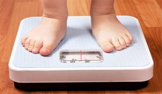 Eşec lamentabil al programelor destinate combaterii obezităţii în rândul elevilor britanici
