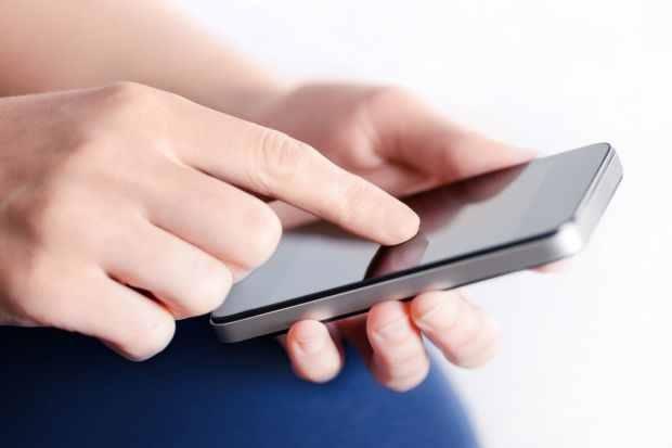 IT-ştii români de pretutindeni lansează o aplicaţie mobilă în cinstea Centenarului
