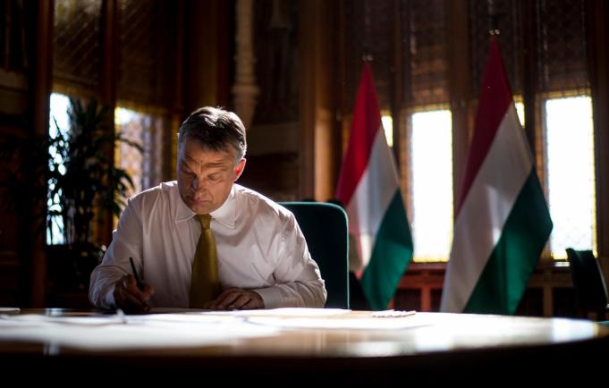 Viktor Orban le mulţumeşte alegătorilor printr-o scrisoare pentru participarea la vot