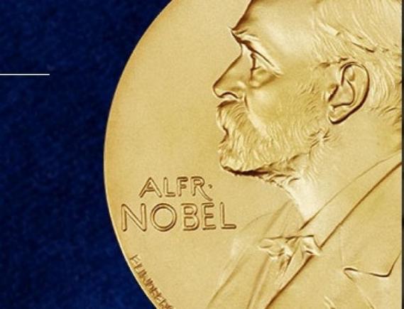 Însemnele Premiului Nobel ale doctorului George Emil Palade au intrat în patrimoniul Muzeului Naţional de Istorie