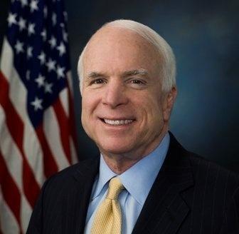 Senatorul american John McCain a murit. Zilele trecute renunțase să mai lupte împotriva cancerului
