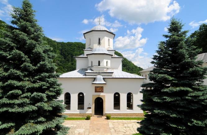 Fabuloasa Românie. Povestea mănăstirii Tismana