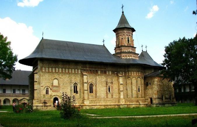 Fabuloasa Românie. Pe calea Domnului de la Mănăstirea Neamţ la Mănăstirea Secu