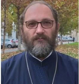 Părintele Constantin Necula, despre copilărie și rezistența credinței creștine în comunism. Cine mai e și Moș Crăciun?