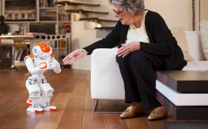 „Mintea” robotului care luptă cu Alzheimerul, proiectată la Cluj