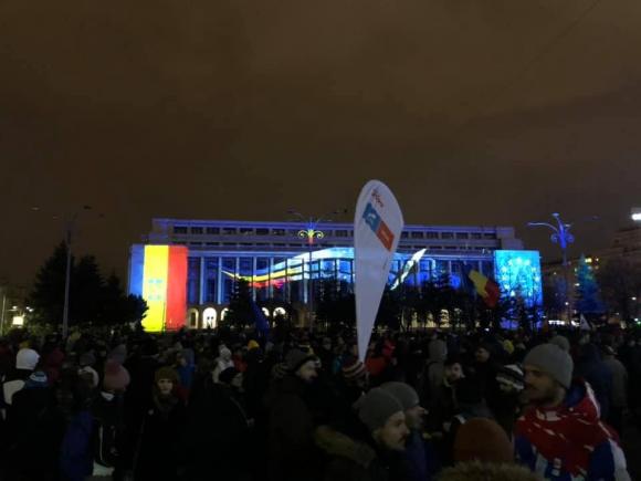 Mii de oameni, din nou în stradă, în București și în țară, pentru Justiţie