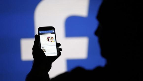 Facebook şi Instagram, în pană în diverse părţi ale lumii. Opt ore!