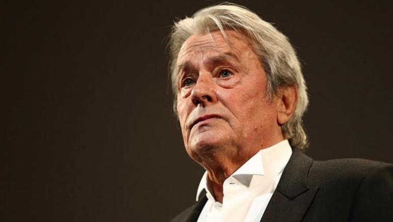 Alain Delon a suferit un accident vascular