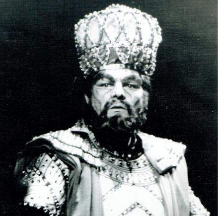 A murit marele bariton Nicolae Urdăreanu
