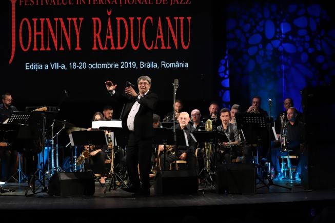 Diseară, Festivalul de Jazz Johnny Răducanu pe TVR 3 !