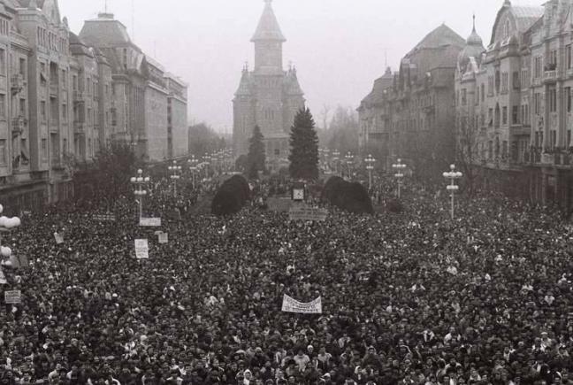 HISTORY lanseaza un proiect video documentar, la 30 de ani de la Revolutia din 1989