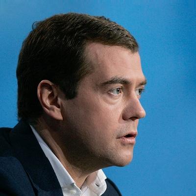 Demisie-surpriză a premierului rus Dmitri Medvedev. Pe cine a desemnat Putin în loc