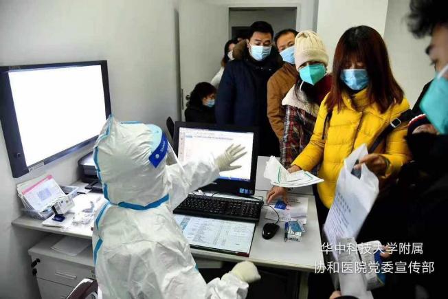 IZOLARE. 56 de milioane de persoane, rupte de restul lumii, din cauza coronavirusului din China