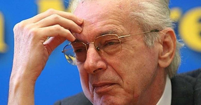 A murit avocatul Lucian Bolcaş, fost vicepreşedinte al PRM