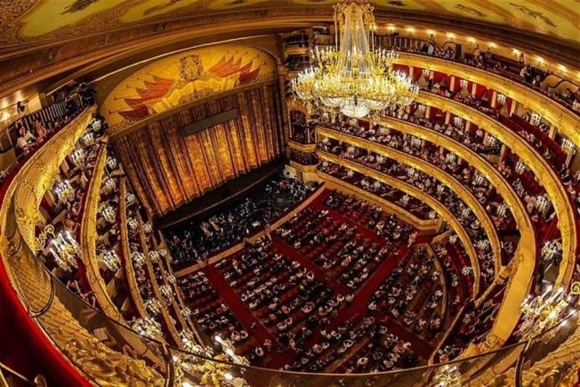 Pentru prima dată în istorie, Teatrul Bolşoi din Moscova va transmite online șase spectacole