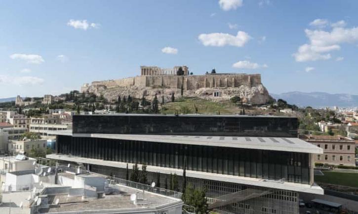 Un hotel de 5 stele din Grecia a primit ordinul de a-și dărâma ultimele două etaje