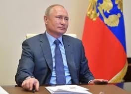 Vladimir Putin a aprobat un plan de ieșire din izolare, deși Rusia înregistrează peste 10.000 de cazuri noi zilnic