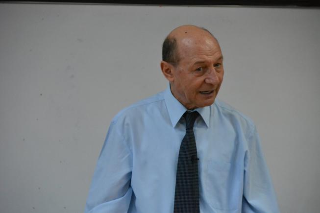 Va candida Băsescu la Primăria Capitalei?