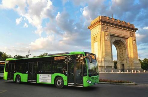 Primele autobuze hybrid circulă în Capitală