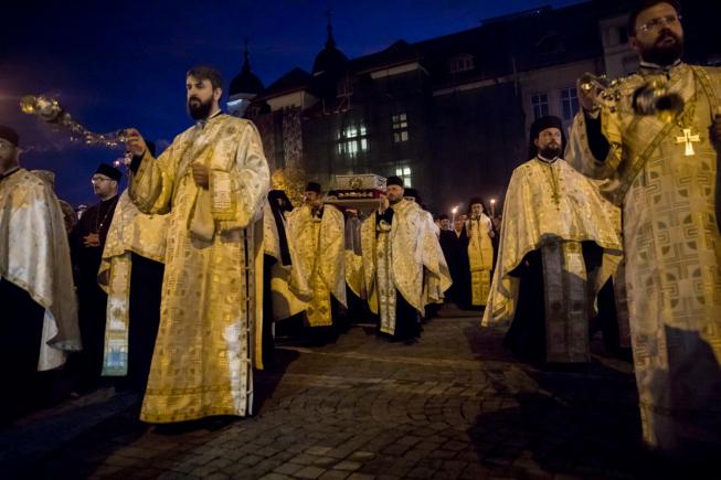 Mitropolia Moldovei şi Bucovinei a notificat Prefectura Iaşi că nu mai organizează în acest an sărbătoarea Sfintei Cuvioase Parascheva