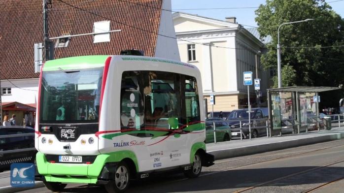 Autobuze fără şofer, din primăvară, într-un oraş din România 