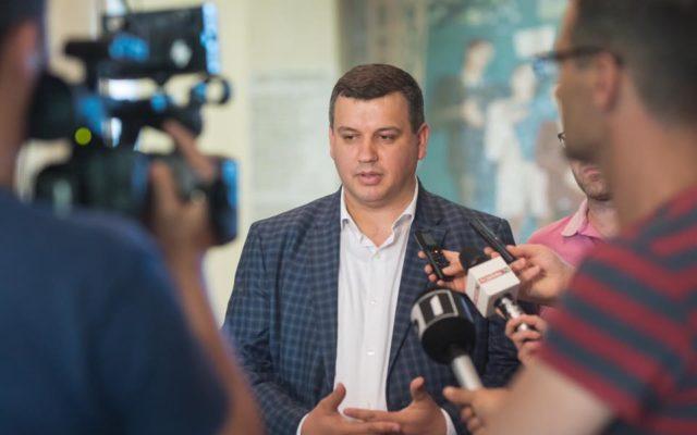 Eugen Tomac și-a dat demisia din fruntea PMP, după ce partidul nu a trecut pragul electoral