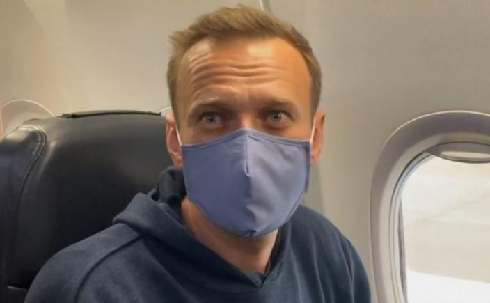 Opozantul Aleksei Navalnîi a fost reținut la întoarcerea în Rusia
