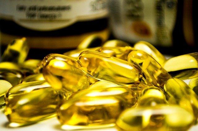 Asociaţii medicale franceze cer administrarea vitaminei D întregii populaţiei, împotriva Covid-19