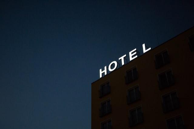 Industria hotelieră europeană estimează că va ajunge din nou la nivelurile de performanță din 2019 începând din 2023