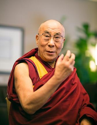 S-a vaccinat și Dalai Lama