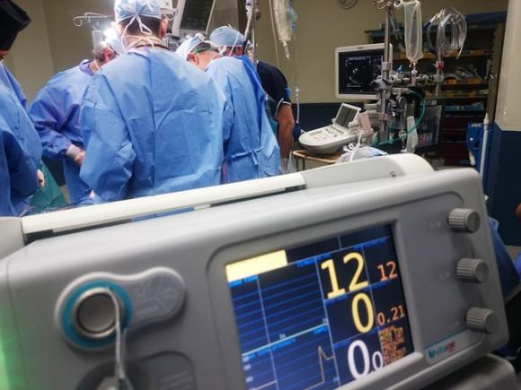 OMS: Peste 115.000 de angajați din domeniul sănătății au murit din cauza Covid-19 la nivel mondial