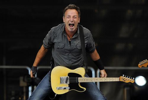 Fanii lui Bruce Springsteen vaccinați cu AstraZeneca nu vor avea acces la concertele sale
