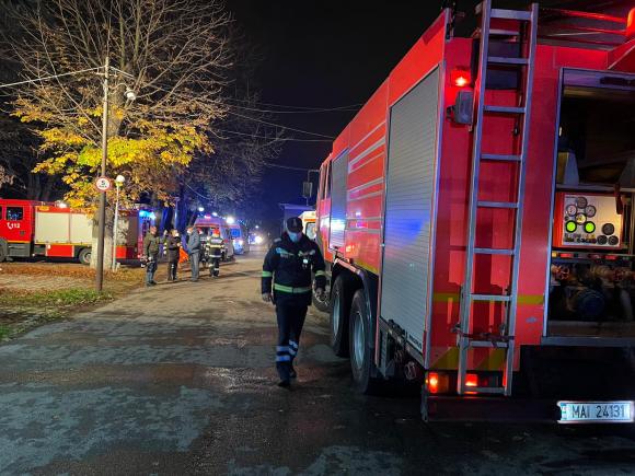 Incendiu la spitalul de boli infecțioase din Ploiești. Doi pacienți au murit