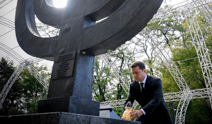 Ucraina: Memorialul evreiesc Babi Yar nu a fost distrus de ruși asa cum a susținut președintele Zelenski