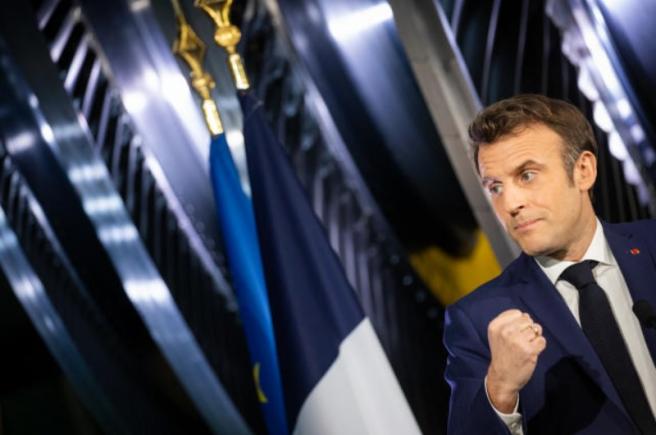 Emmanuel Macron „extrem de îngrijorat de riscurile” privind securitatea nucleară