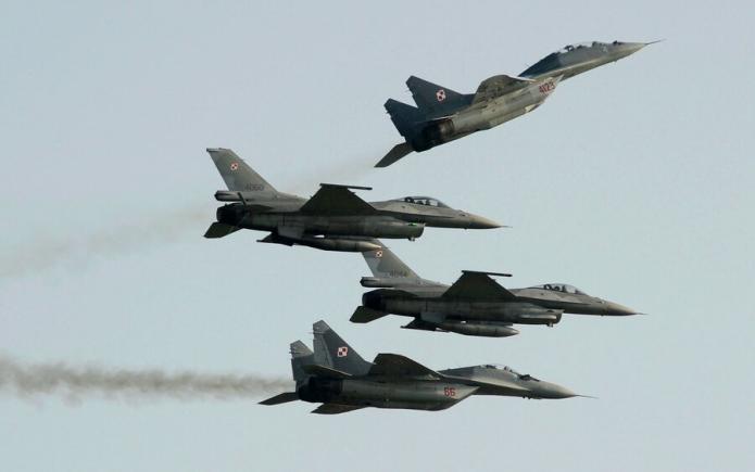  Polonia este DE ACORD să oferă SUA toate avioanele sale de luptă MIG-29 pentru a fi date Ucrainei și primi F-16 la schimb