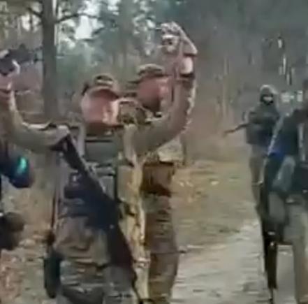 NewYorkTimes: Un video arată trupe ucrainene ucigând soldați ruși prizonieri