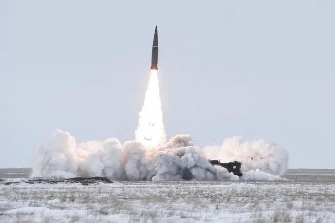CIA avertizează asupra riscului nuclear după eșecurile militare ale Rusiei: "Suntem foarte îngrijorați"