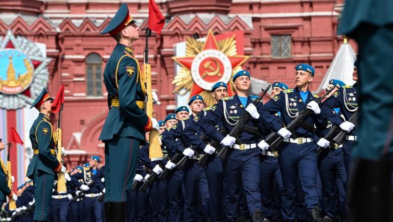 „Nazismul obișnuit”, un mare val patriotic orchestrat de Kremlin