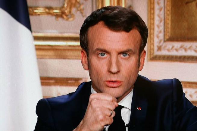 „Suntem în război”: Macron le cere francezilor sa nu depașească 19C în case la iarnă pentru a evita să li se taie curentul