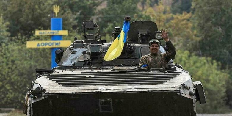 Ucraina spune că a recucerit peste 3.000 km2 de teritoriu în estul Ucrainei și că se află la 50 km de granița cu Rusia