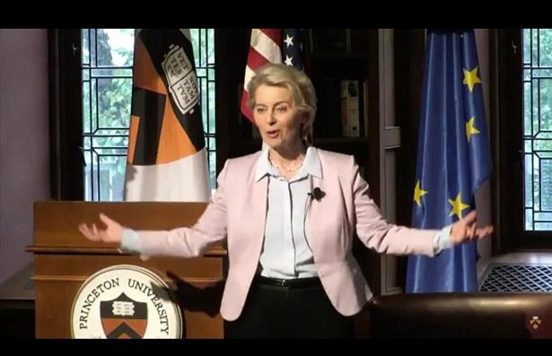 Politico: Ursula von der Leyen, președintele american al Europei