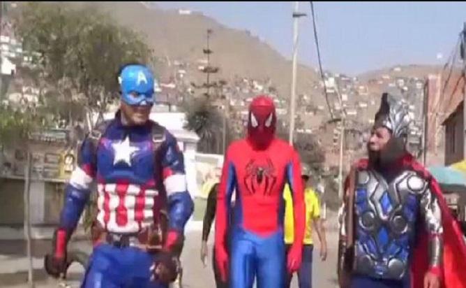 Peru: poliția deghizată în Avengers arestează o bandă de traficanți de droguri