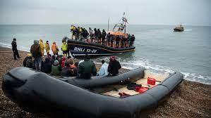 O barcă plină de imigranți s-a scufundat: 22 persoane decedate, inclusiv 5 copii