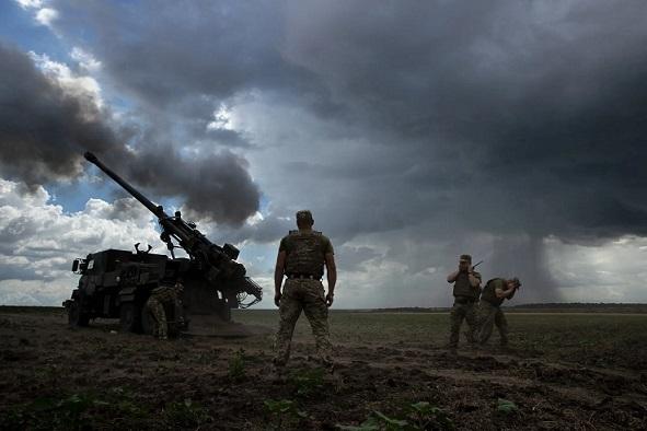 NewYorkTimes: SUA și NATO se luptă pentru a înarma Ucraina și a-și reumple propriile arsenale: 20 din cei 30 de membri NATO și-au „epuizat potențialul de arme”