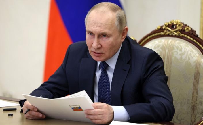 Putin: „Occidentul folosește drepturile omului pentru a justifica dominația ideologică”
