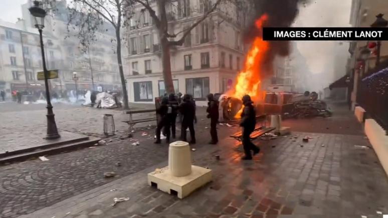 Violențe la Paris în ajunul Crăciunului în timpul manifestației comunității kurde