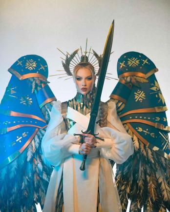 Miss Ucraina va purta un costum numit "Războinicul luminii" la concursul Miss Univers 2023 (video)