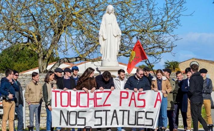 Franța: justiția hotărăște demontarea unei statui a Fecioarei Maria