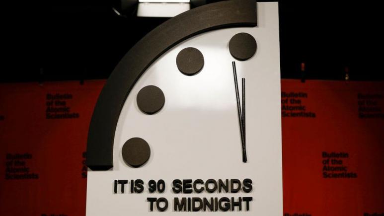 Ceasul apocalipsei a fost dat înainte: mai sunt 90 de secunde pâna la sfârşitul lumii